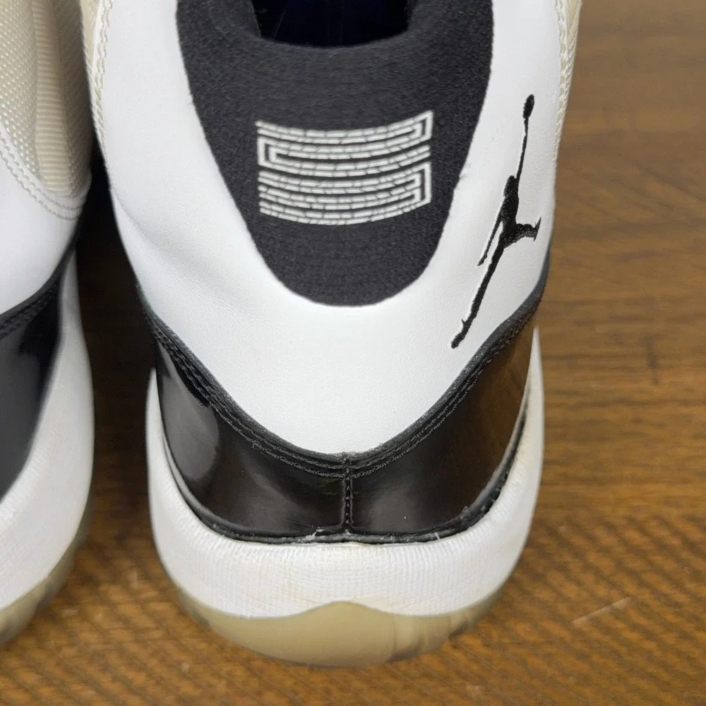 Jordan 11 Retro Shoes Mens 10.5 White Concord Basketball Sneakers 2011 OG